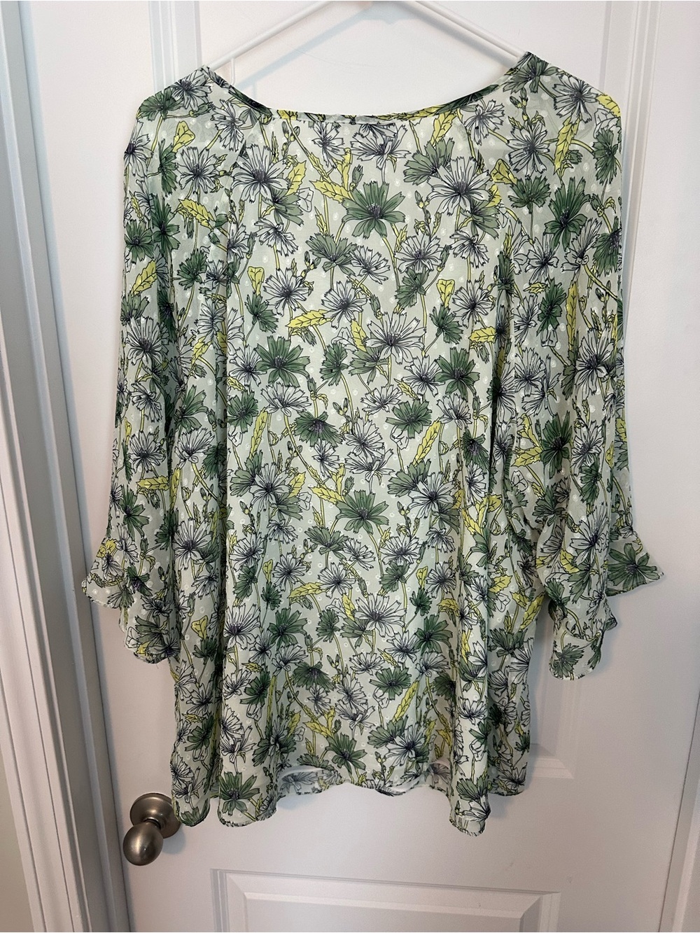 Skies Are Blue Floral V-Neck Tunic - Green & Yellow - Picture 2 of 4
